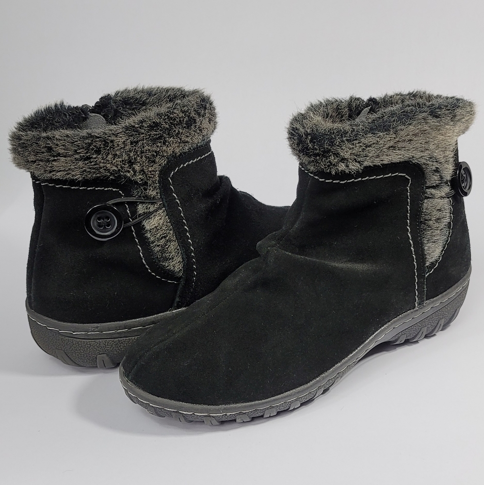 KHOMBU GRACIE BLACK SUEDE ANKLE BOOTIES SIZE 8.5M